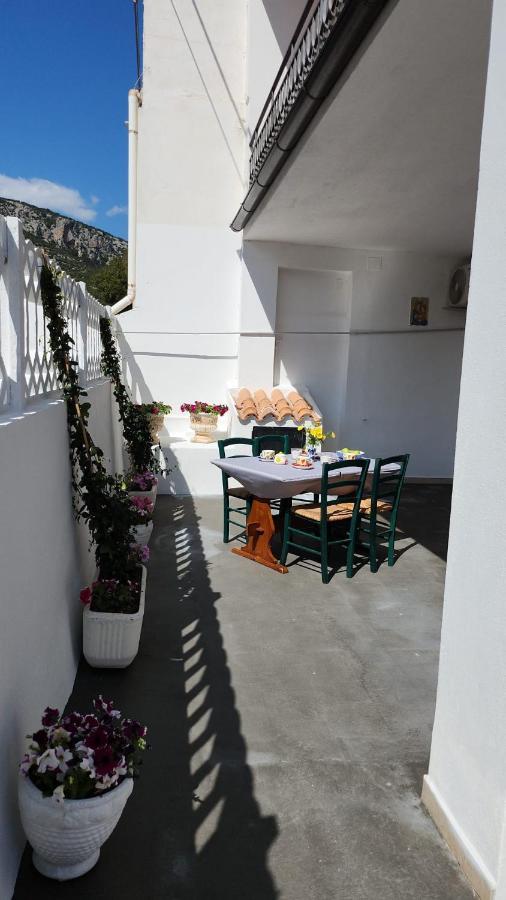 Apartamento Zose - Casa Al Mare Cala Gonone Exterior foto